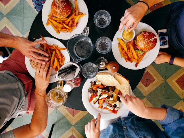 Local Dining Options